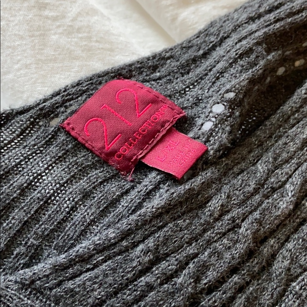 Shawl - Picture 2 of 2
